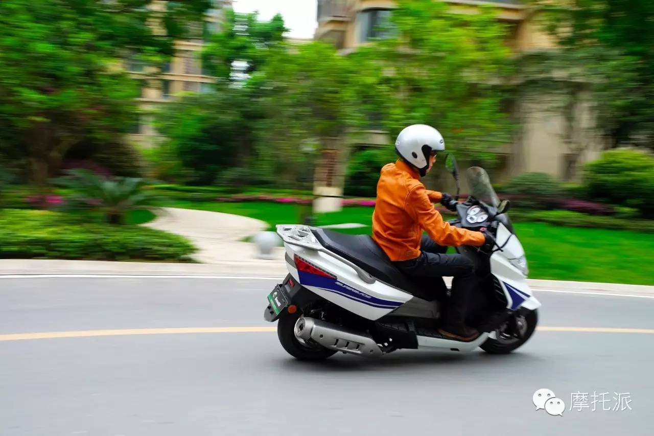 全国首测2016款银刃-刃在烧