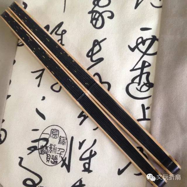 玩扇骨用什么扇面,玩扇子有什么关注事项
