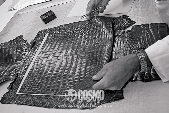 奢侈品包成本只有几百,奢侈品包成本价是多少合适