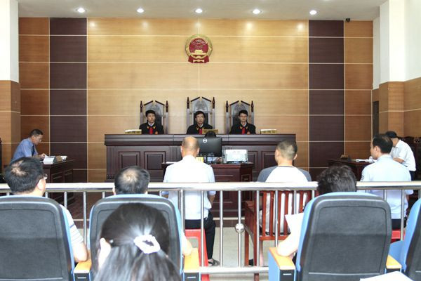 在法院当法官要满足什么条件,在基层当法官