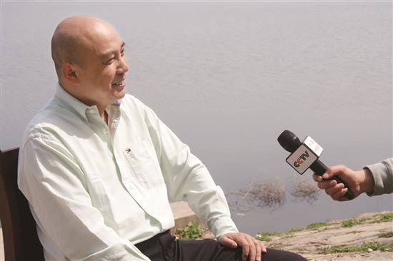 水无情人有义血更浓--记河南省商丘市水上义务救援队发起人、队长黄伟