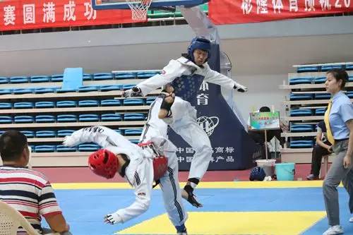 亦发现总投资近3亿、新建建筑面积超4万平方米，北京二中亦庄学校扩建工程启动