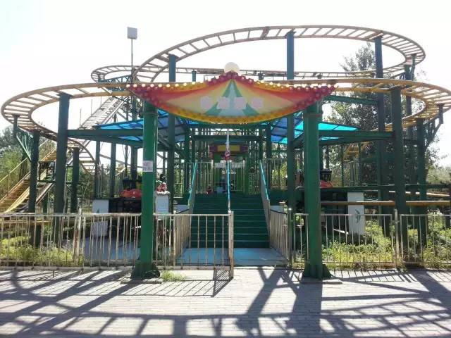 女子每天吃香蕉皮，坚持了一个月，结果...../包头人自己的“迪斯尼”——包头乐园：百万现金回馈粉丝，你来玩我买单！