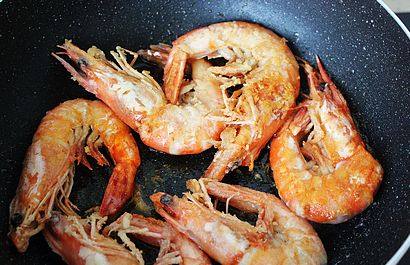 茶叶和虾做什么菜好吃呢,茶叶与虾