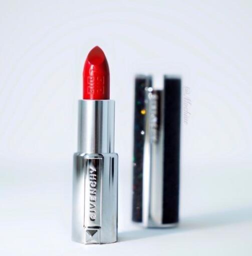 ysl和纪梵希哪个颜色好看点,纪梵希2021新年限定美妆