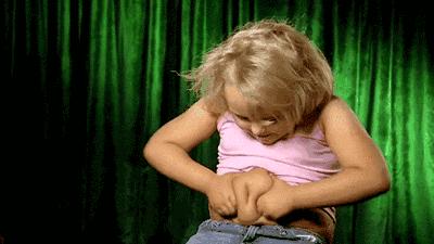 生孩子为啥包红布,生孩子为什么盖个布