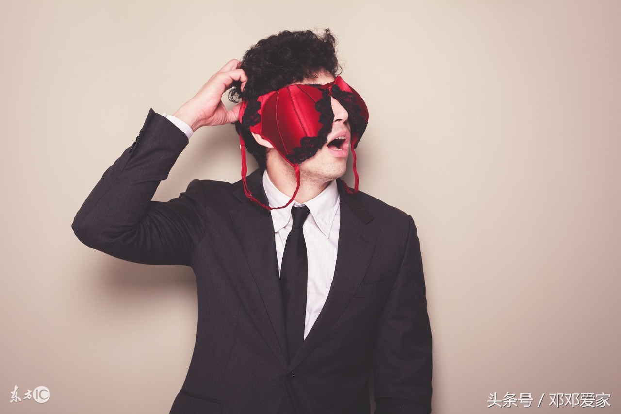 幽默的男人讨人喜欢吗,幽默的男人最有魅力