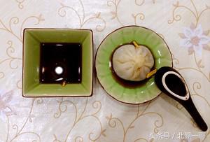 不用皮冻的灌汤小笼包肉馅怎么做,灌汤小笼包半成品制作