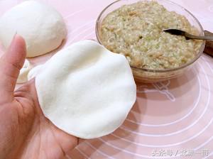不用皮冻的灌汤小笼包肉馅怎么做,灌汤小笼包半成品制作