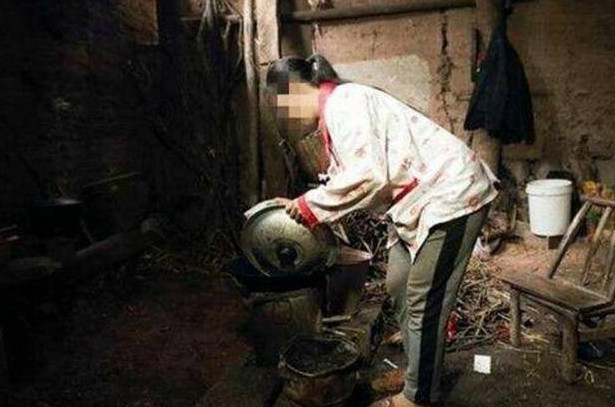 生完孩子1个月子宫前壁下垂，宝妈坐月子这样折腾出大问题了吧