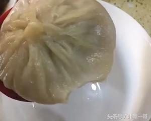 不用皮冻的灌汤小笼包肉馅怎么做,灌汤小笼包半成品制作