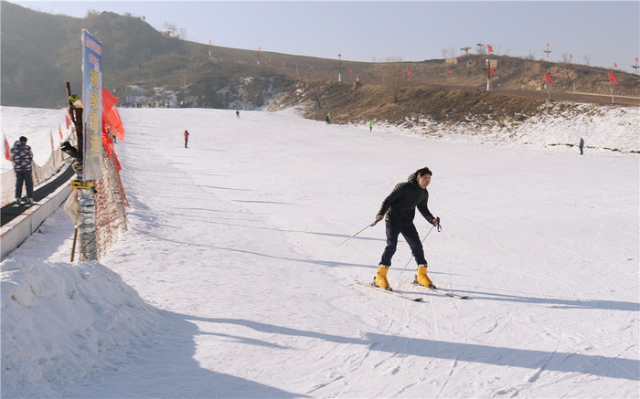 京津地区滑雪的好去处｜周末我们去蓟县滑雪吧！