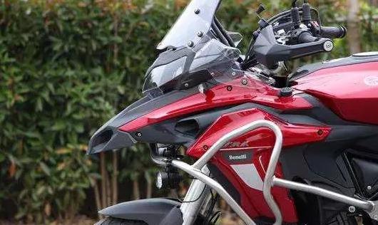 大排量摩托车有什么实用性,大排量摩托车为什么不适合新手