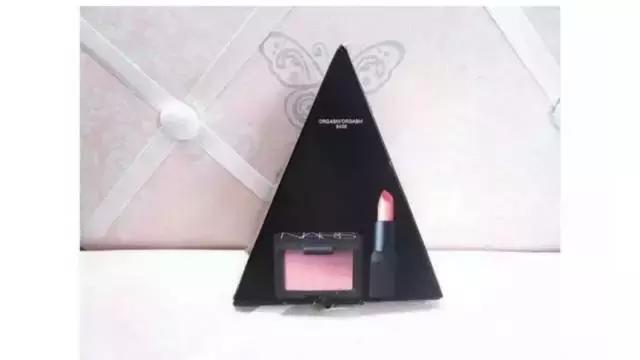 最值得买的圣诞限量款,最近比较火的圣诞限定