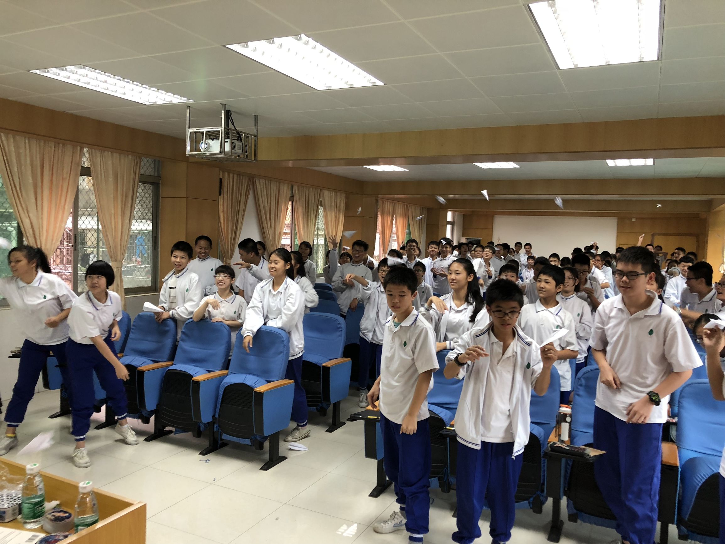 职业中学学生职业规划讲座,职业生涯规划教育系列讲座