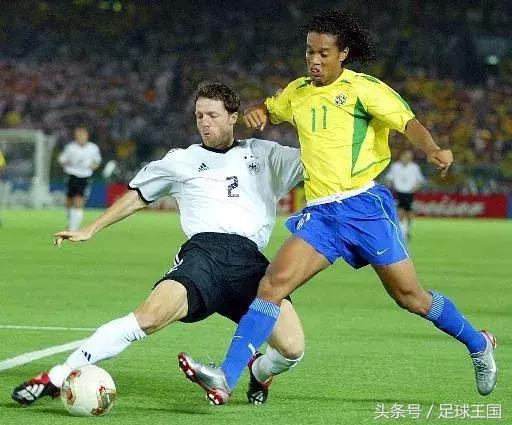 世界足球十大巨星的故事,世界足坛十大助攻