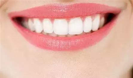 不需牙医牙齿缺损的修复方式,半口缺失牙齿如何修复