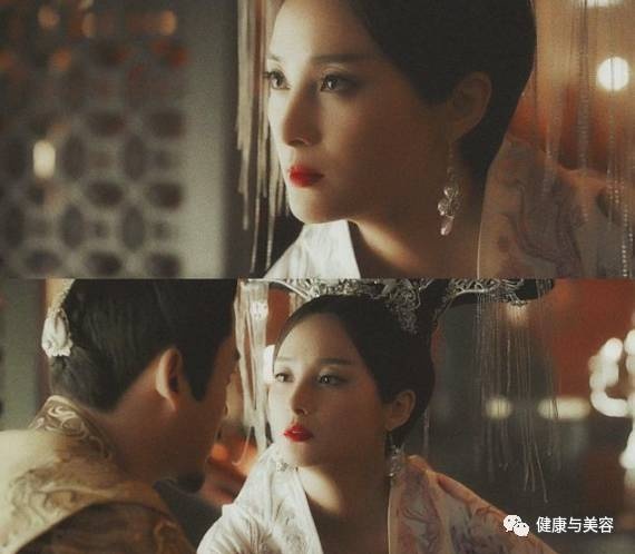 蒋勤勤甄嬛对比照,蒋勤勤和甄嬛隔空互动