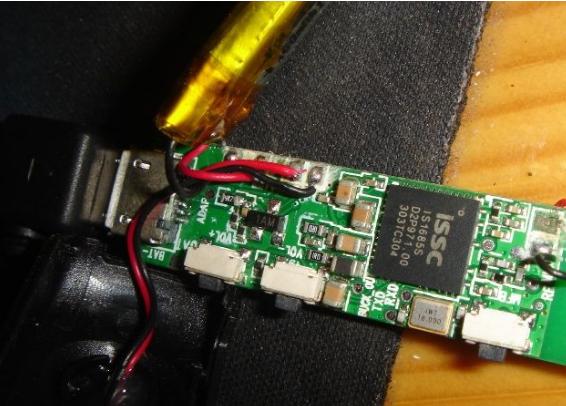 圈铁耳机声音变松散,动圈耳机高频杂音