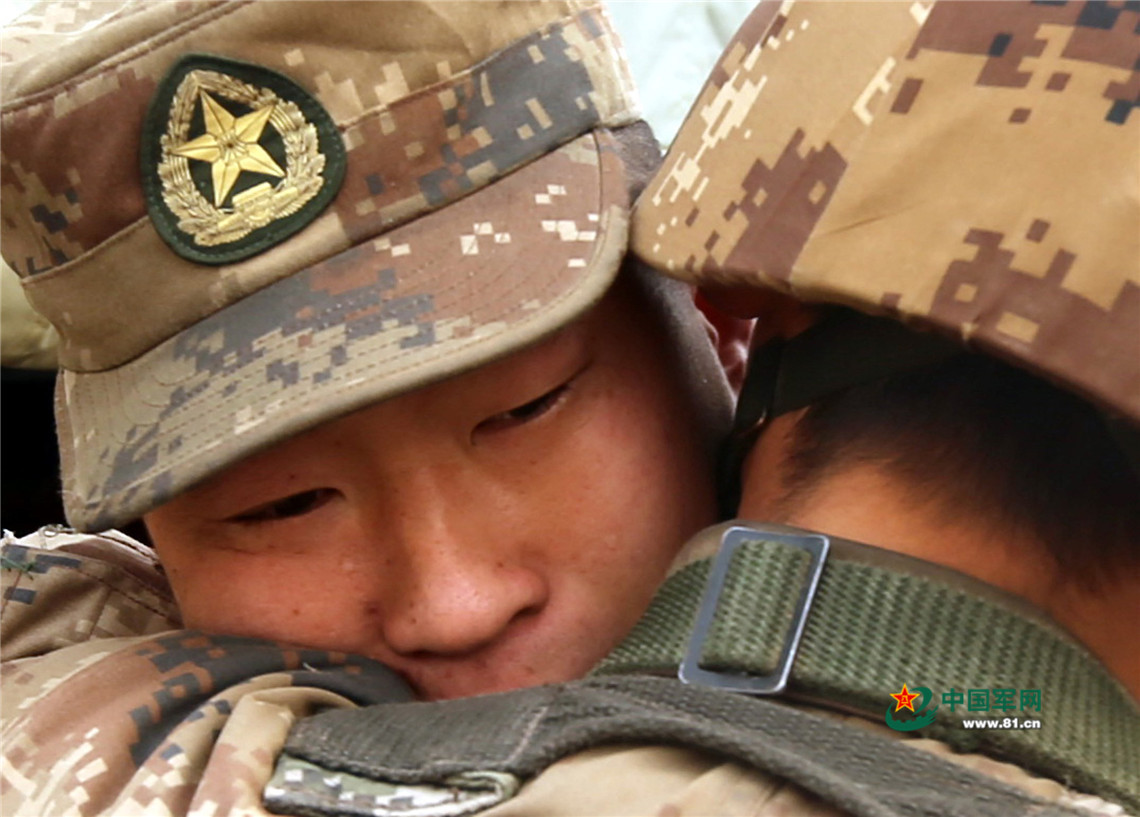 退役军人告别仪式过程,军人退役仪式感人视频