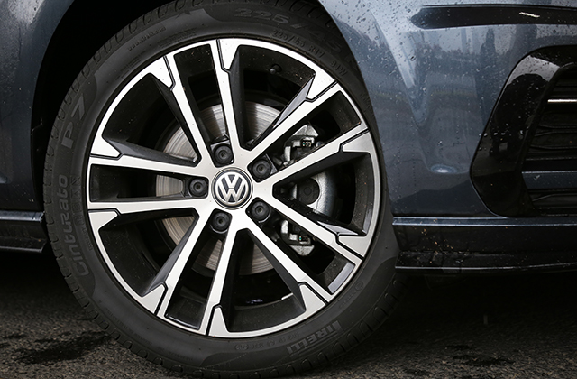 大众新高尔夫深度解析,高尔夫8r-line试驾