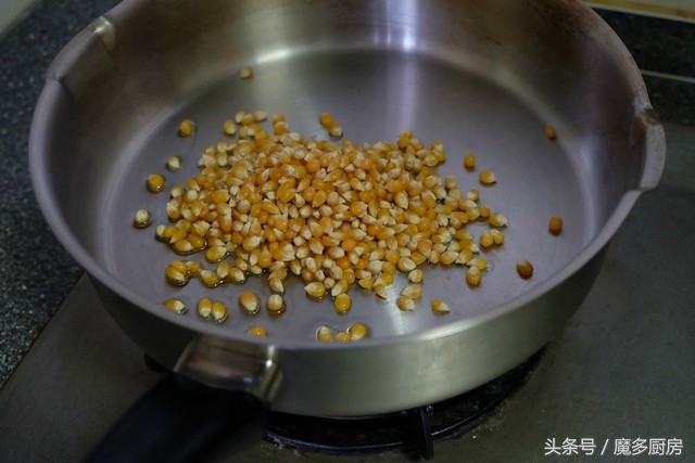 怎么炒玉米花又酥又脆,爆玉米花酥脆做法图解