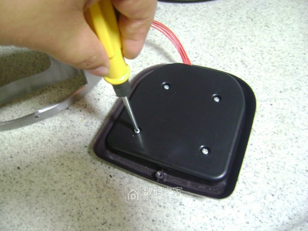 电压力锅面板失灵又突然恢复,电器触摸屏失灵的原因及解决方法