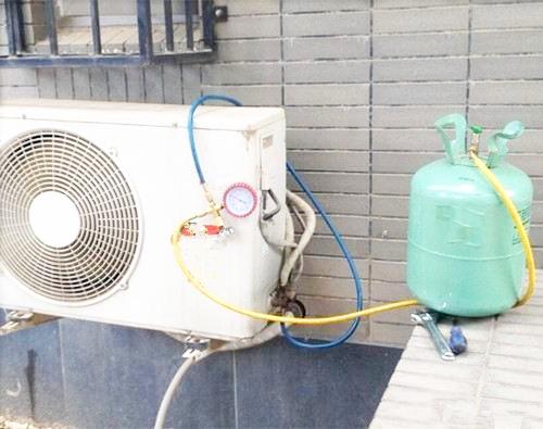 冬季空调不制热先别忙着找售后,空调冬天不制热加氟视频详细教程