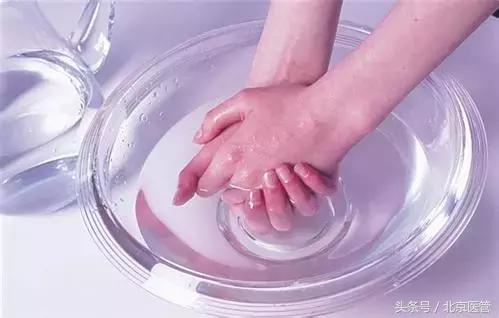 冻手冻脚怎么治疗除根,怎么冻手冻脚的