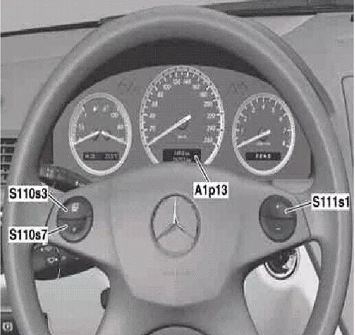 奔驰保养灯归零方法,奔驰e300l保养灯归零视频