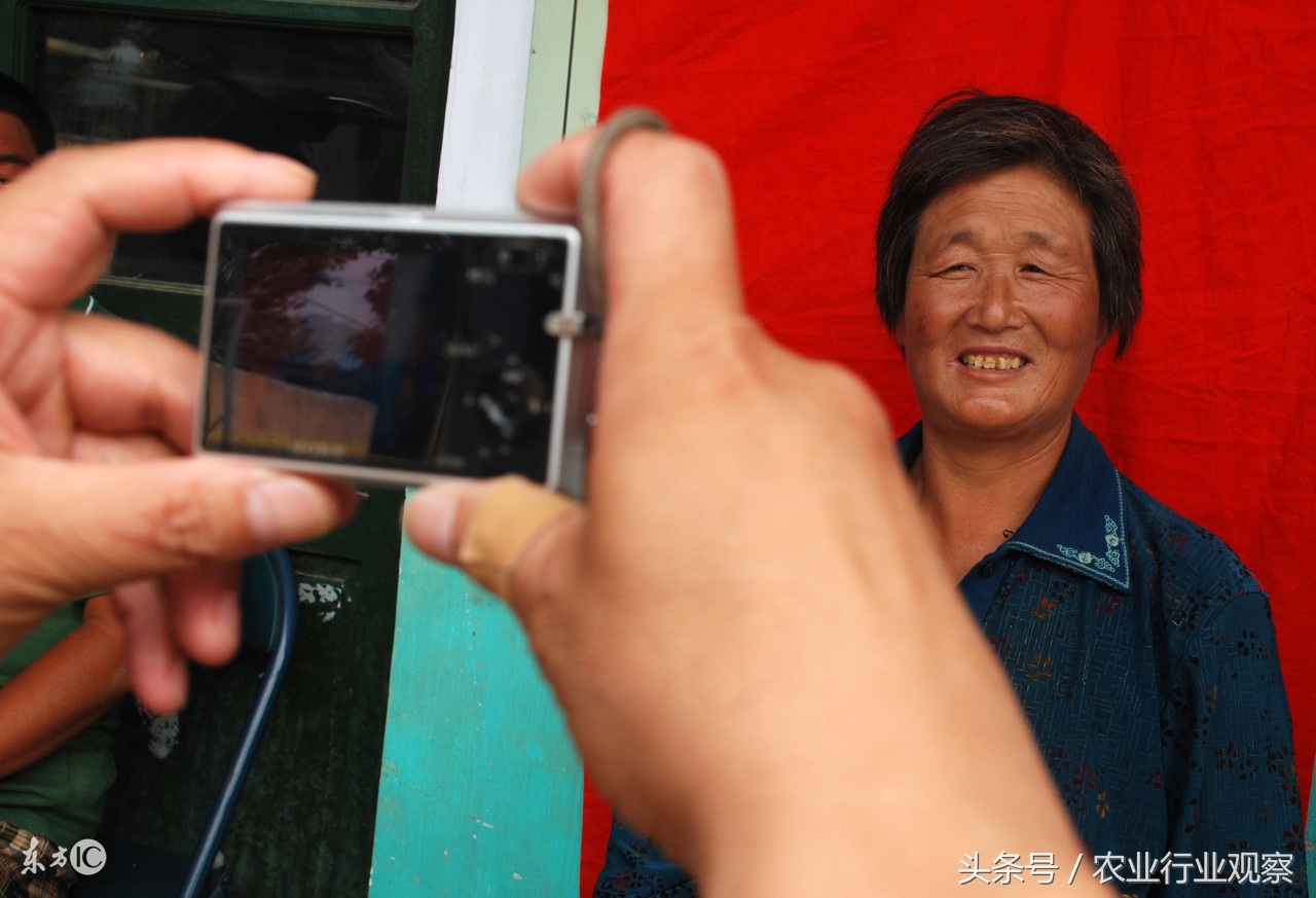 家庭致富小项目白手起家创业点子,农村小本生意创业摆摊致富