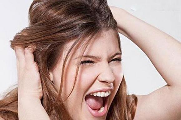 头发出油头皮痒脱发怎么解决,头皮出油脱发吃什么中药调理