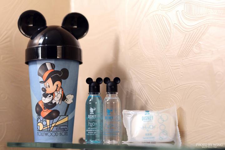 香港迪士尼乐园攻略英文,香港迪士尼乐园攻略300字