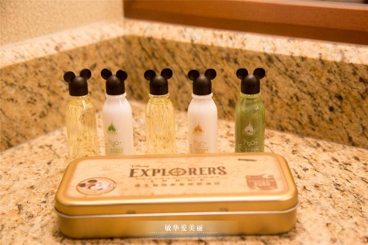 香港迪士尼乐园攻略英文,香港迪士尼乐园攻略300字