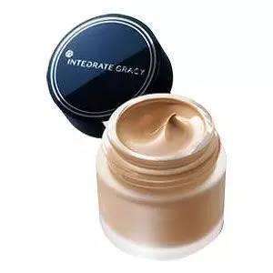 冬季上妆起皮卡粉，粉底液哪个牌子好用