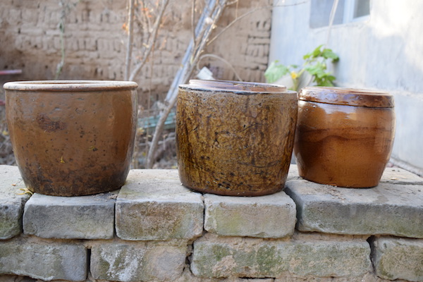 农村储存东西用的宝贝，坛子、罐子、缸、盆怎么区分？