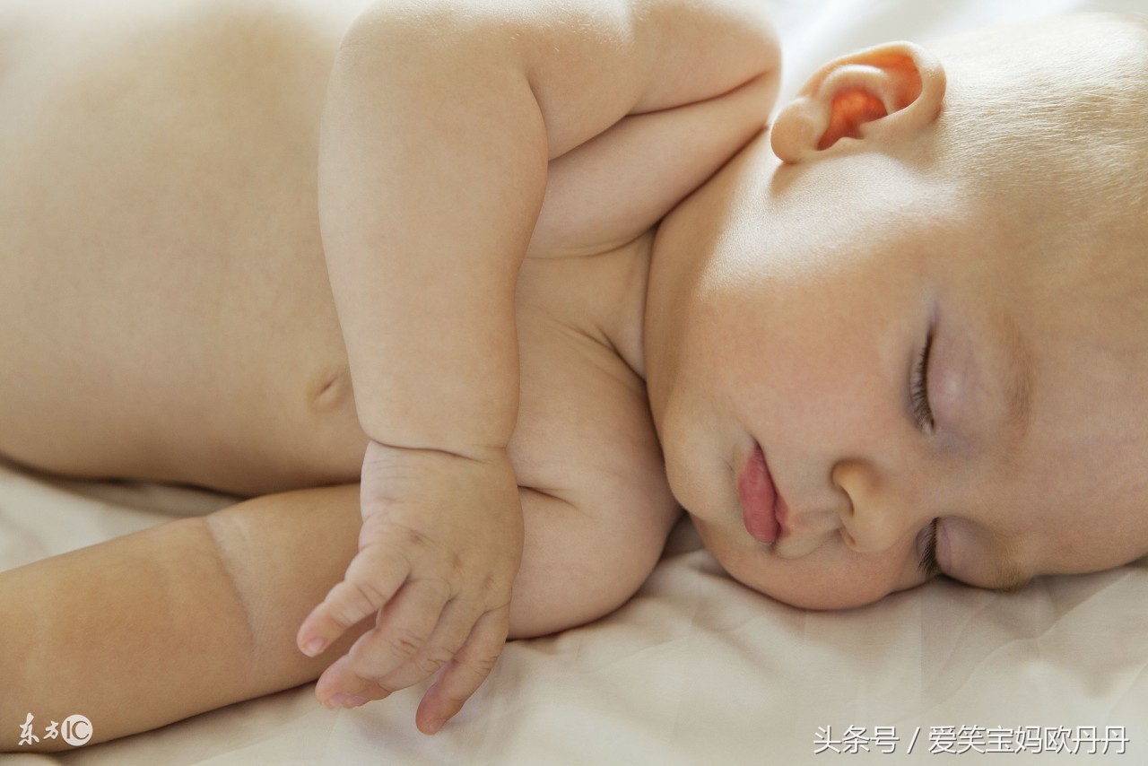 怎样才能让宝宝的睫毛又长又翘,怎么能让孩子有长长的睫毛