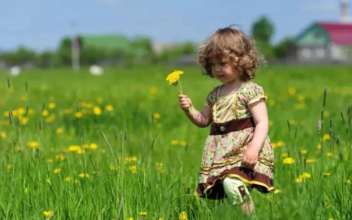 中班小朋友不爱交朋友,孩子不爱交朋友怎么办