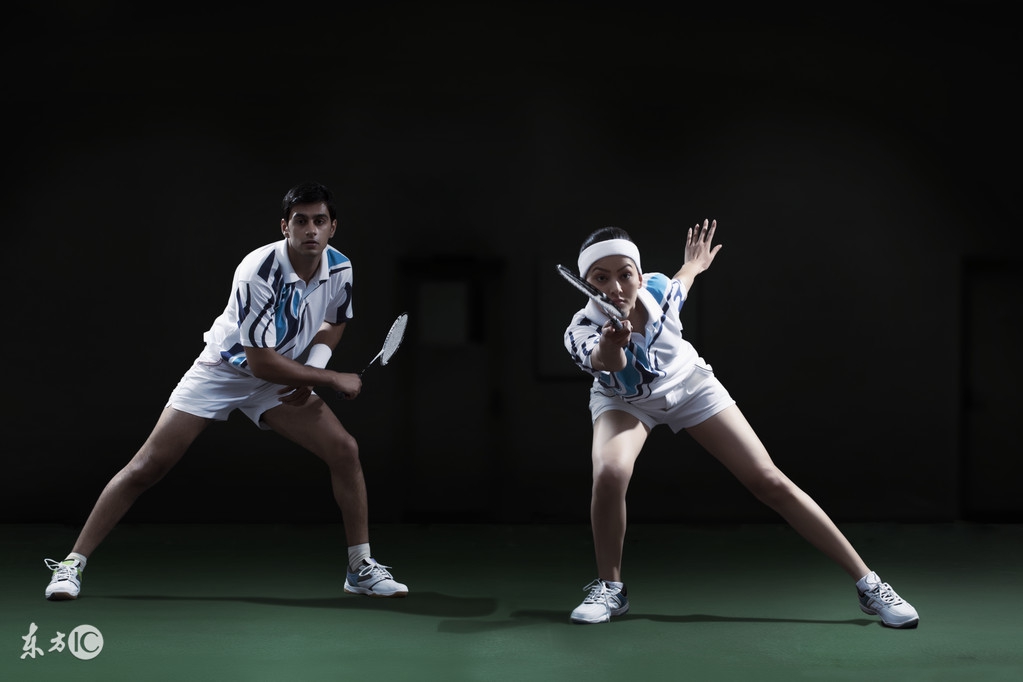 打完羽毛球手腕肿了,打完羽毛球后手腕疼怎么回事