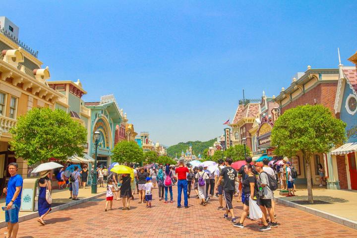 香港迪士尼乐园攻略英文,香港迪士尼乐园攻略300字