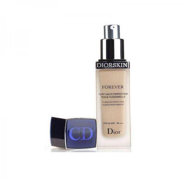 冬季上妆起皮卡粉，粉底液哪个牌子好用