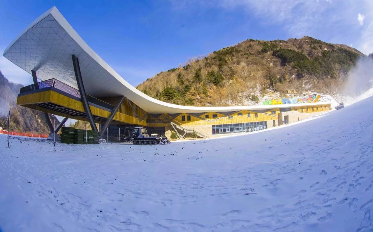 陕西前三滑雪场,西安滑雪场排行榜前十名