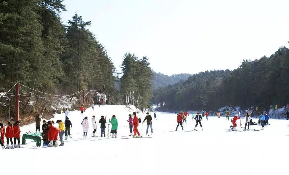 陕西前三滑雪场,西安滑雪场排行榜前十名