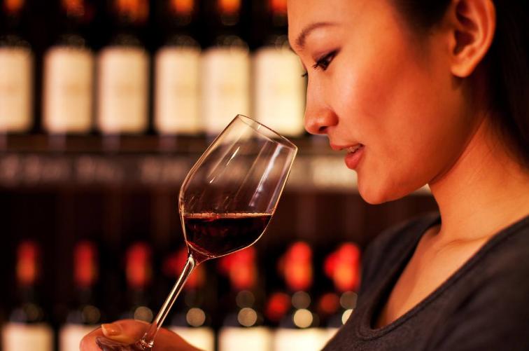 喝红酒后喝什么比较好解酒,红酒怎么解酒最好