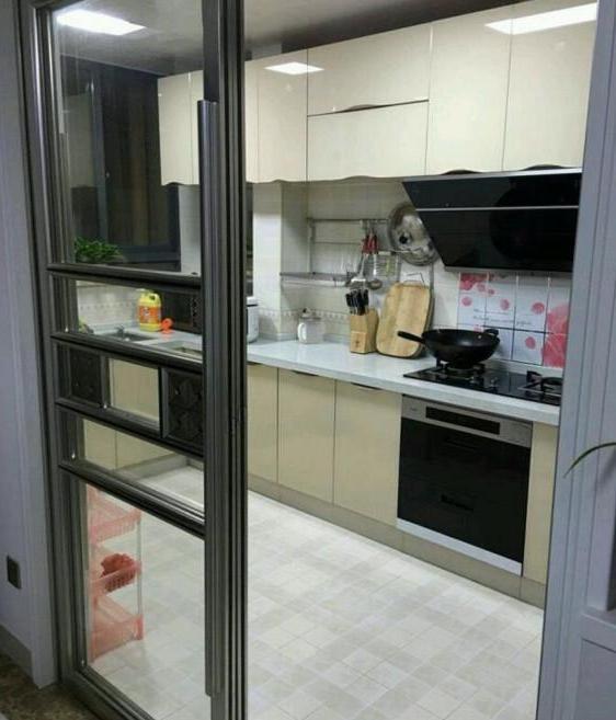 新家入住门对门怎么办,邻居门上挂八卦镜我家怎么应对