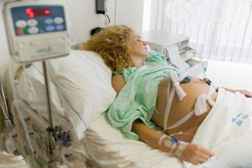 剖腹产和顺产有哪些优点和缺点,顺产那么好为什么那么多剖腹产