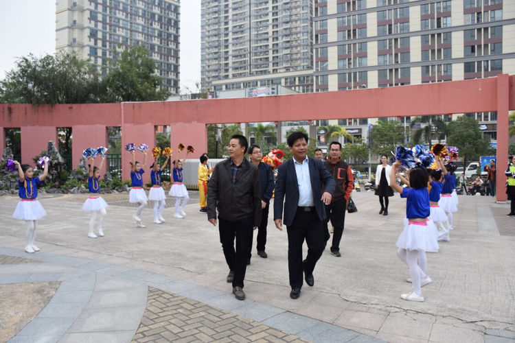 快乐体育运动开幕式,快乐童趣趣味运动会