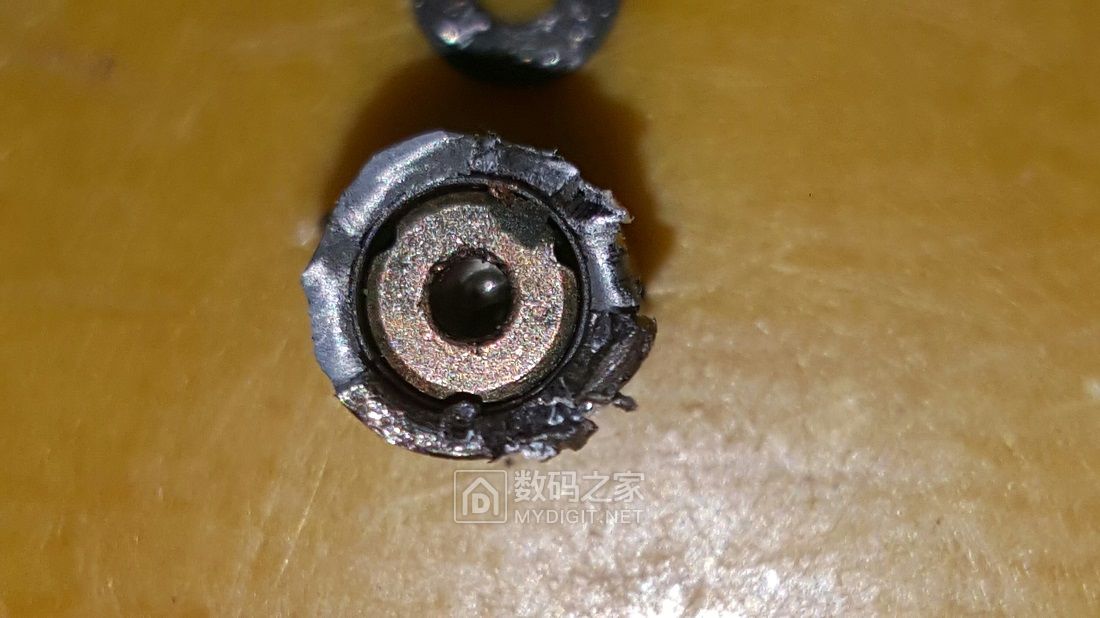 拆开散热风扇重头安装散热变差了,东芝笔记本风扇能修好吗