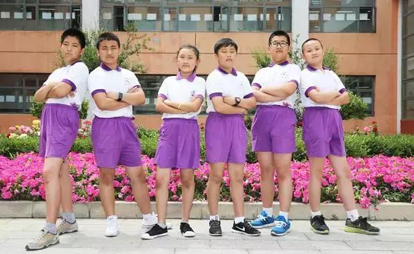 今年学校最流行的校服,最好看的春夏秋冬校服