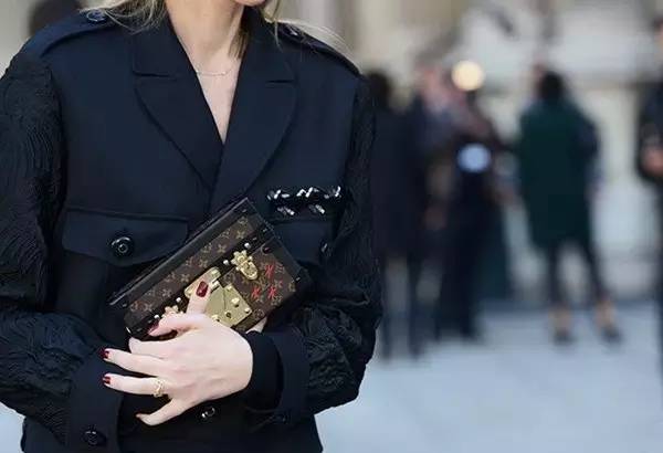 30岁适合香奈儿哪一款包包,40岁以后适合的香奈儿包包